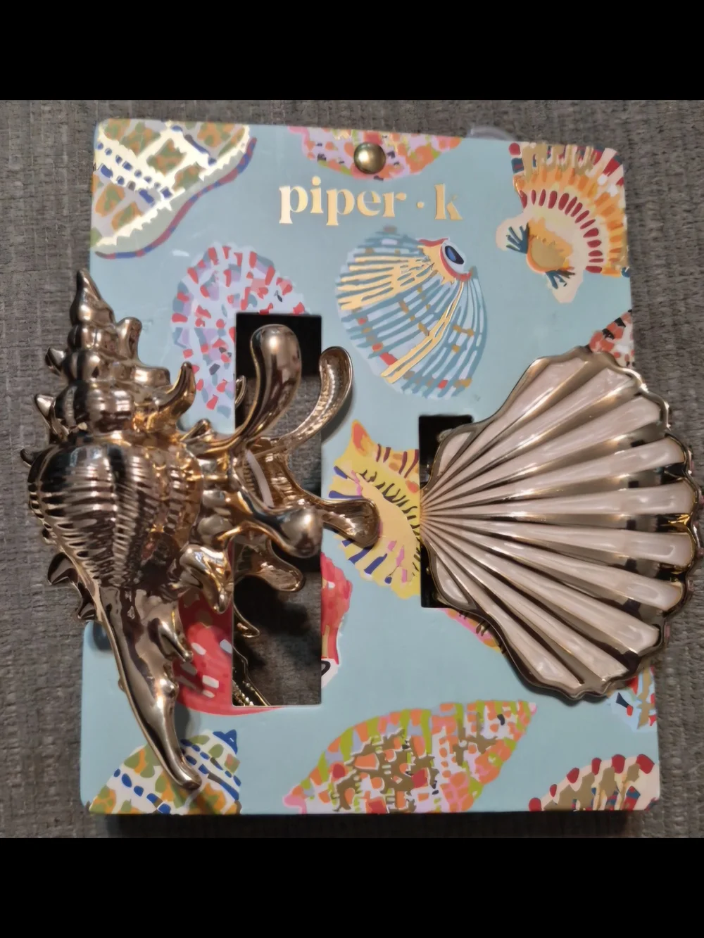 piper•k Light Blue Seashell Hair Clip Set with Gold Accents